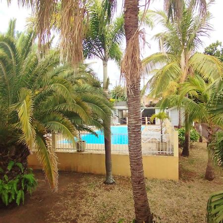 F2 Residence Oasis Terre Rouge A แซ็ง-ปีแยร์ ภายนอก รูปภาพ