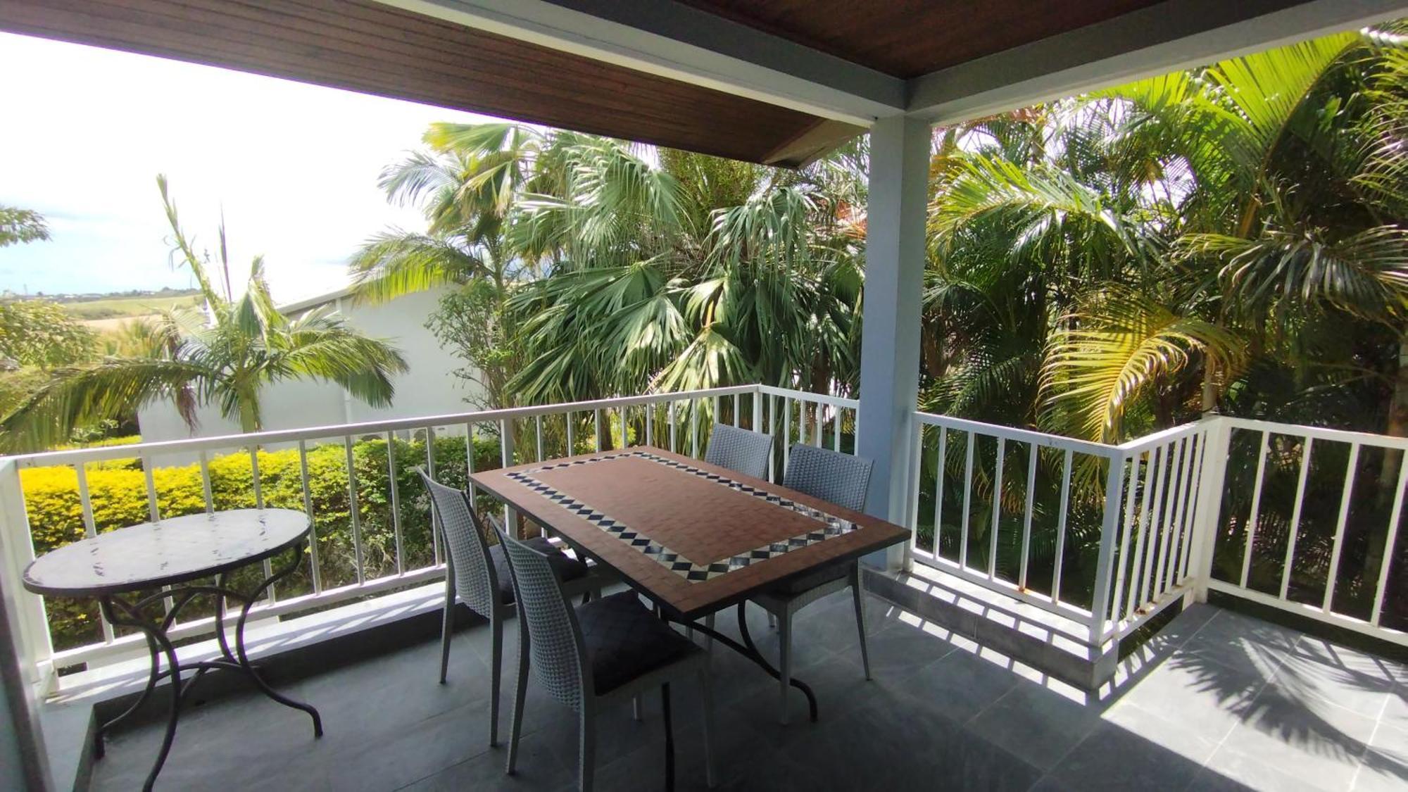 F2 Residence Oasis Terre Rouge A แซ็ง-ปีแยร์ ภายนอก รูปภาพ